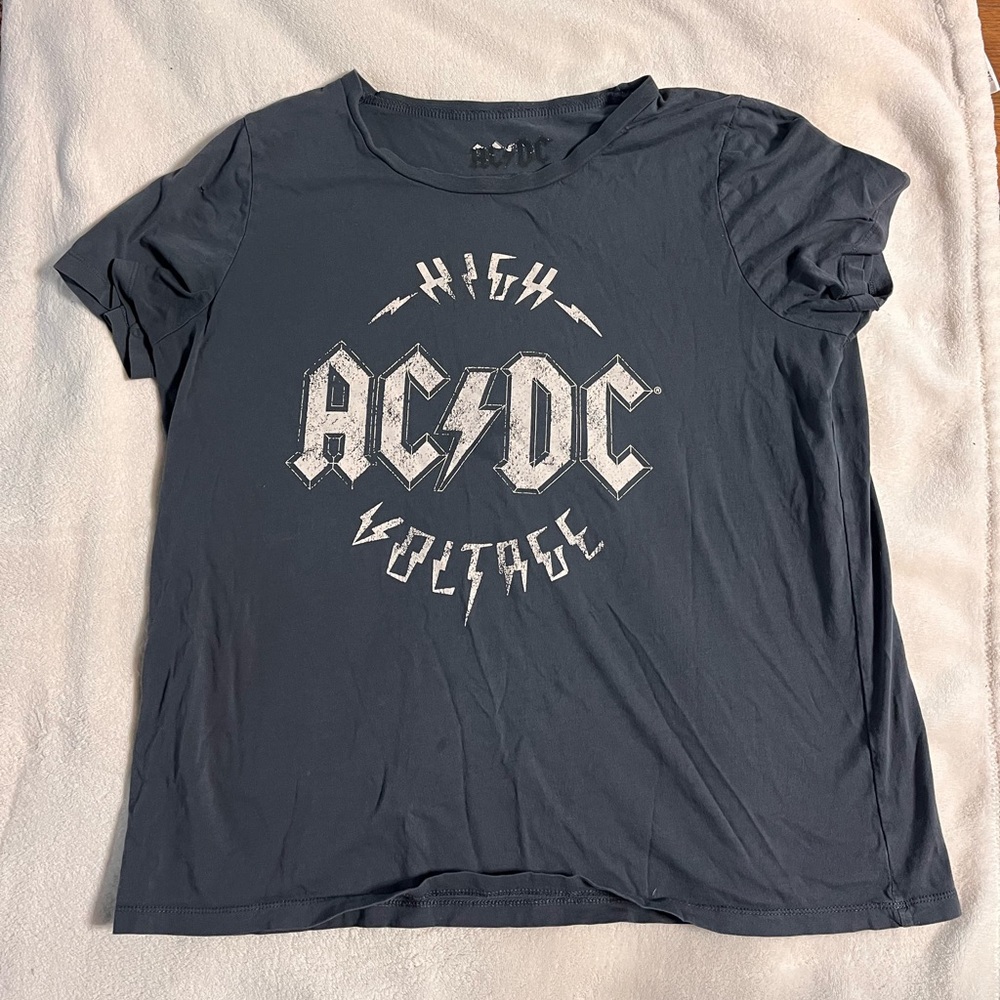 AC/DC High Voltage Graphic Tee - Black